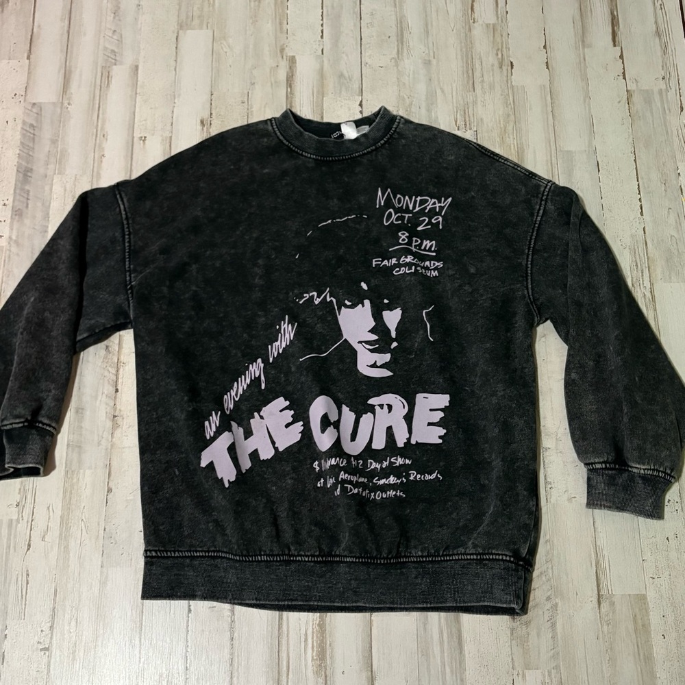 Divided Black Graphic Sweatshirt